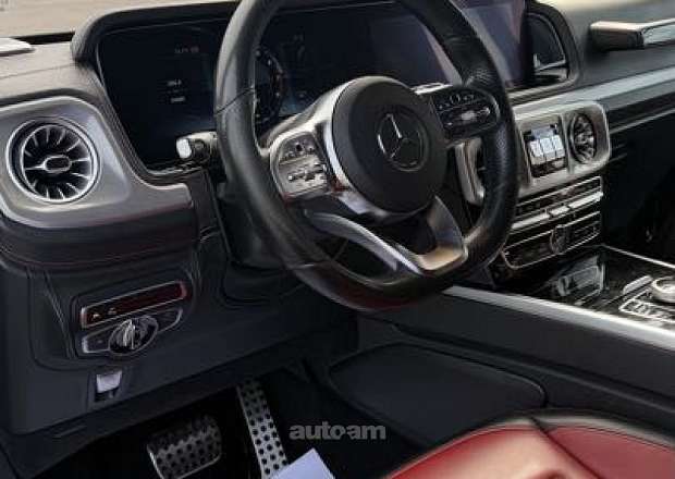 Mercedes-Benz G 550