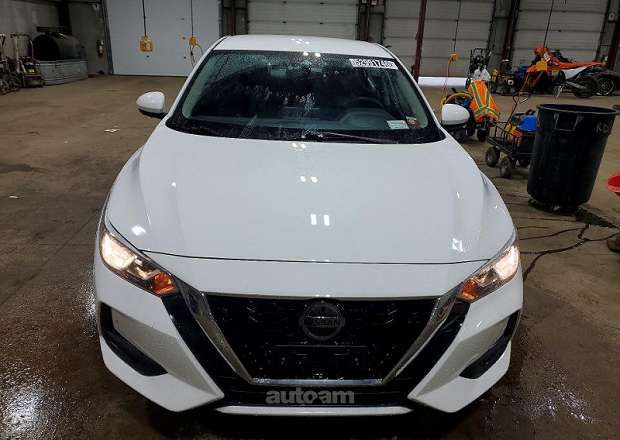 Nissan Sentra