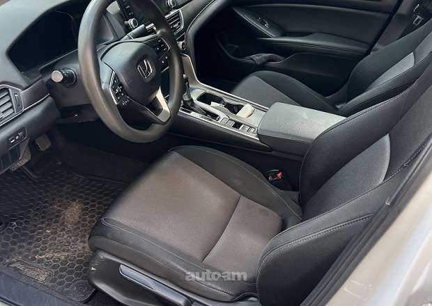 Honda Accord 2020 — photo 3