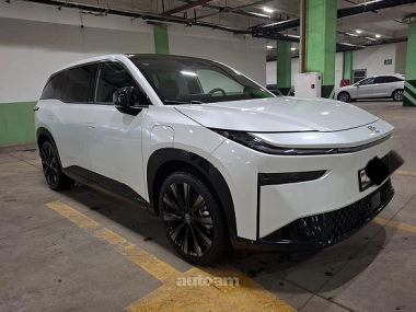 Toyota BZ3X  2025 