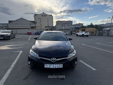 Toyota Camry  2015 