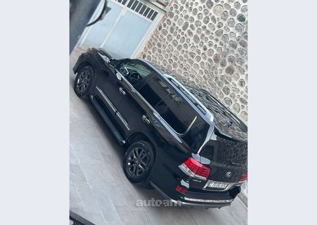 Lexus LX 570