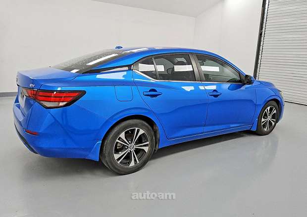 Nissan Sentra