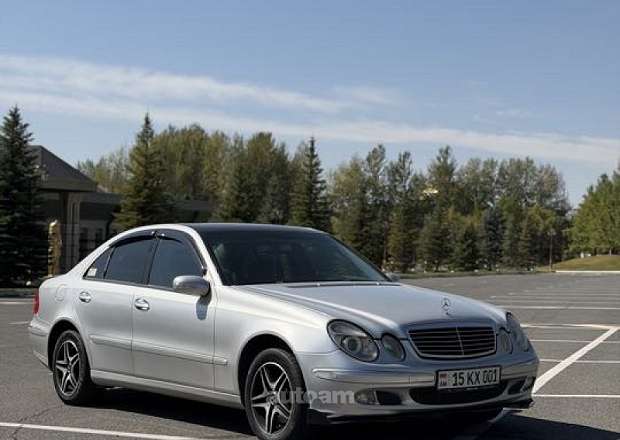 Mercedes-Benz E 320