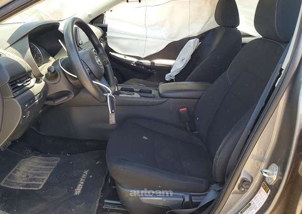 Nissan Sentra