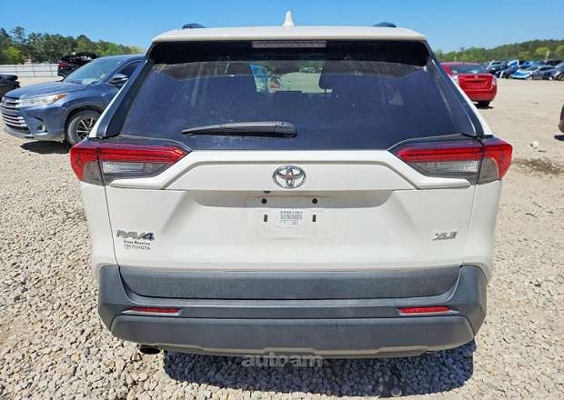 Toyota Rav 4
