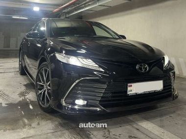 Toyota Camry  2021 