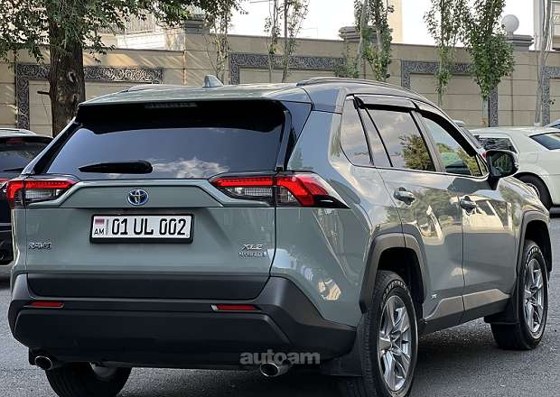 Toyota Rav 4