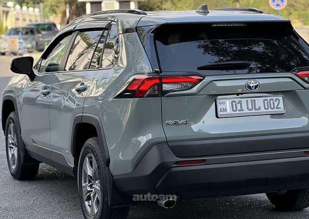 Toyota Rav 4