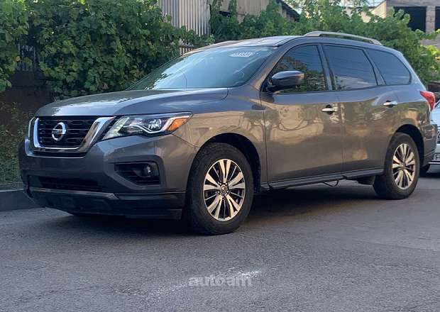 Nissan Pathfinder