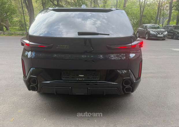 BMW XM