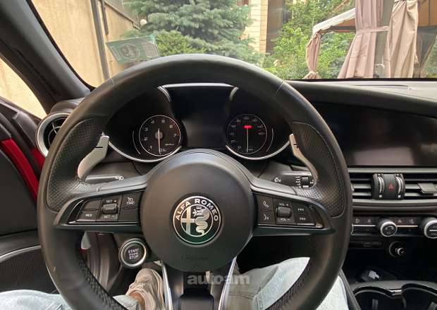 Alfa Romeo Giulia