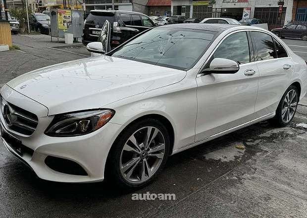 Mercedes-Benz C 300 2018 — фото 3
