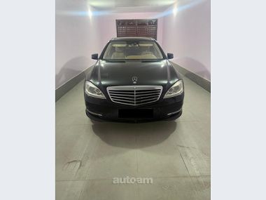 Mercedes-Benz S 500  2011 