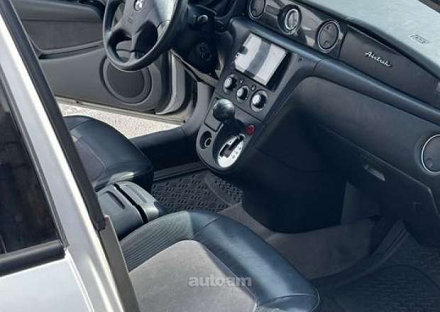 Mitsubishi Airtrek
