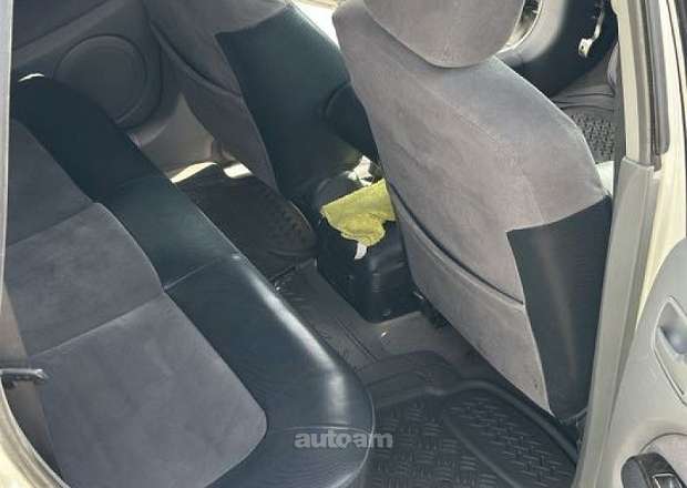 Mitsubishi Airtrek