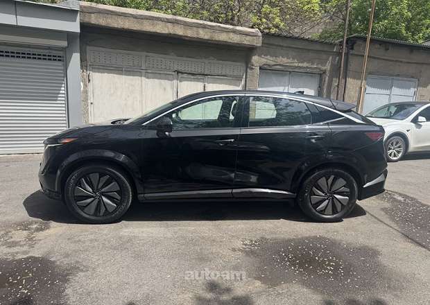 Nissan Ariya