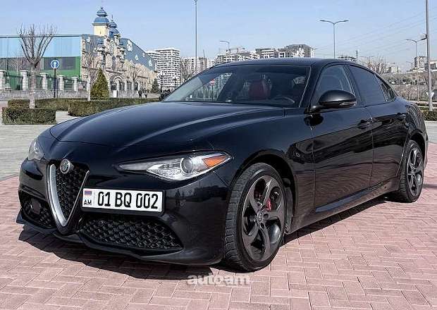 Alfa Romeo Giulia 2017 — photo 1