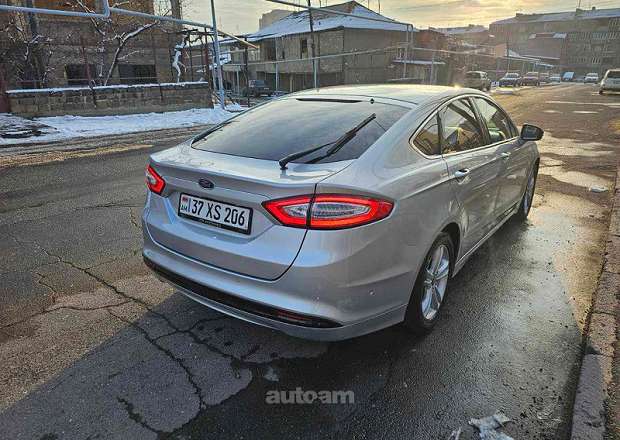 Ford Fusion