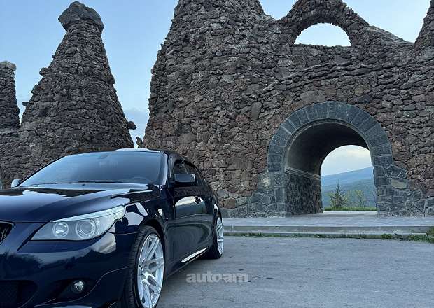BMW 530