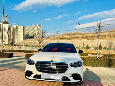 Mercedes-Benz S 500  2021 