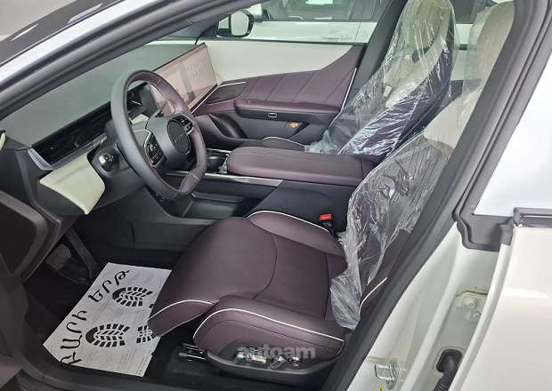 Mazda EZ-60