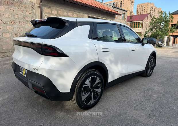 Changan Nevo Q05