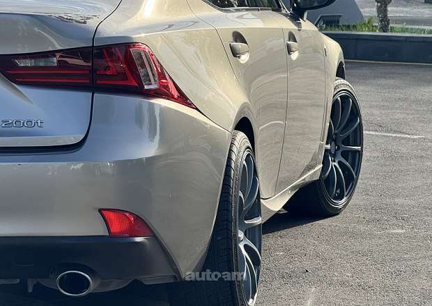 Lexus IS Turbo F Sport