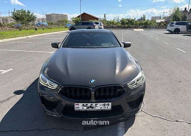BMW M8