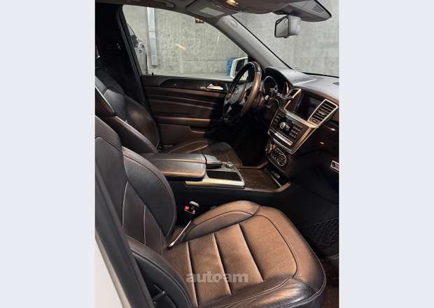 Mercedes-Benz ML 350