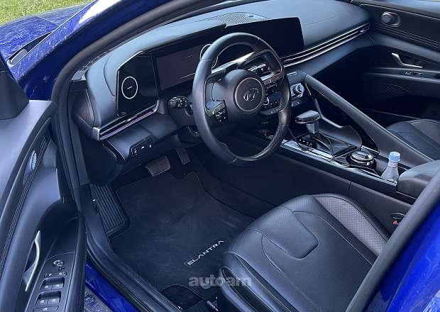 Hyundai Elantra 2021 — photo 14