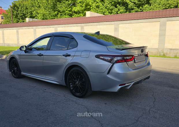 Toyota Camry 2020 — լուսանկար 5