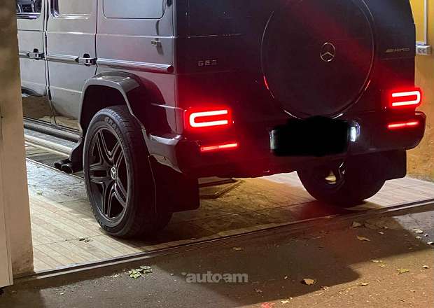 Mercedes-Benz G 500