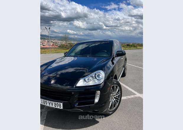 Porsche Cayenne 2008 — photo 1