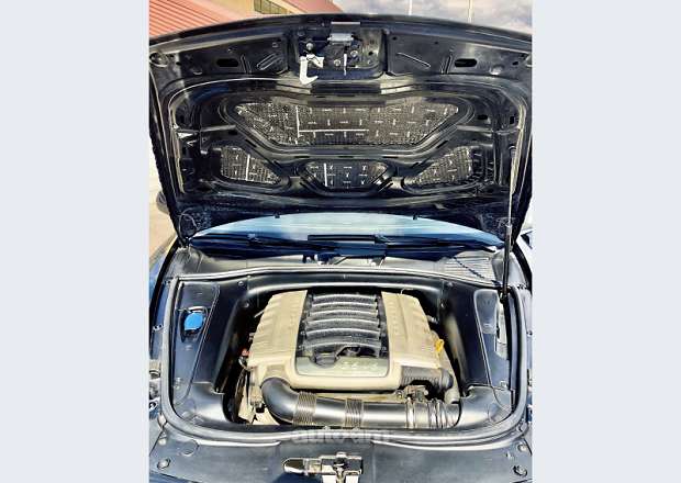 Porsche Cayenne 2008 — photo 4