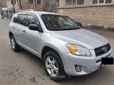 Toyota Rav 4  2010 
