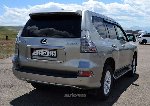 Lexus GX 460 2022 — photo 14