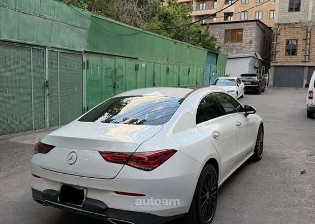 Mercedes-Benz CLA 250