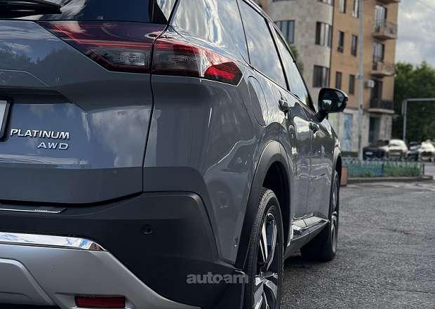 Nissan Rogue