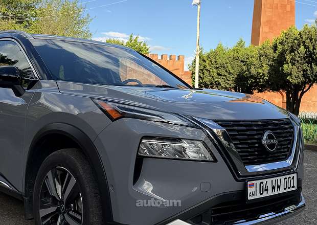 Nissan Rogue