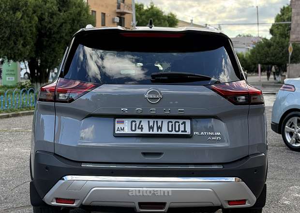Nissan Rogue