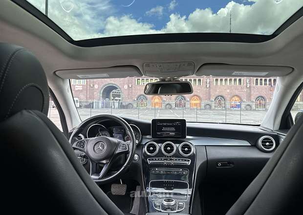 Mercedes-Benz C 300