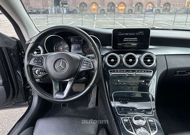 Mercedes-Benz C 300