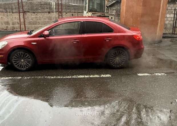 Suzuki Kizashi