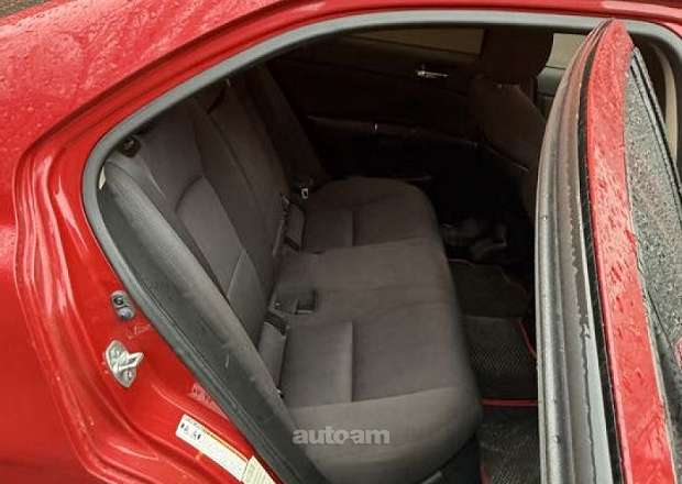 Suzuki Kizashi