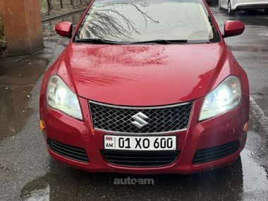 Suzuki Kizashi  2012 