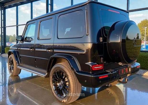 Mercedes-Benz G 400