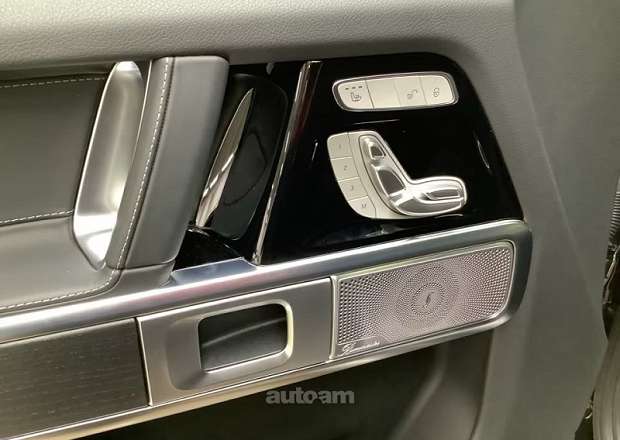Mercedes-Benz G 400