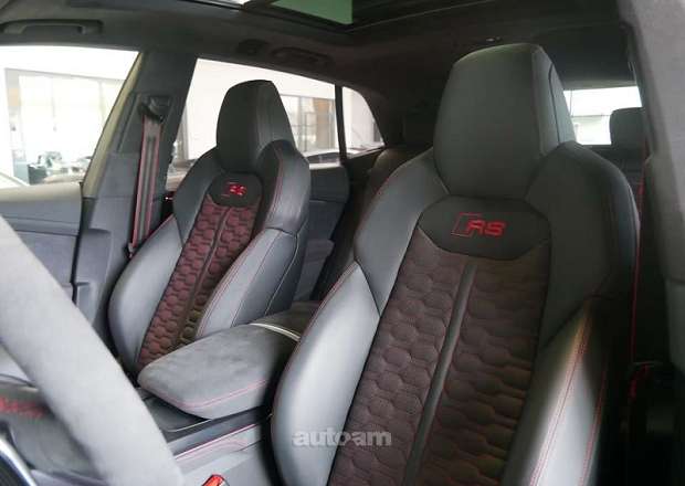 Audi RSQ8
