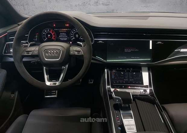 Audi RSQ8